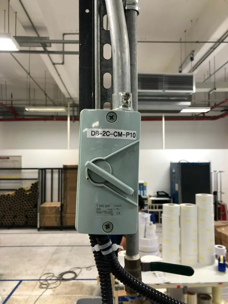 Lợi ích sử dụng Cầu dao cách ly (Isolator) Hager trong hệ thống điện an toàn - Thiết Bị Điện Kỳ Anh